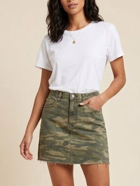 Lucky Brand Old Favourite Camo Raw Hem Mini Skirt